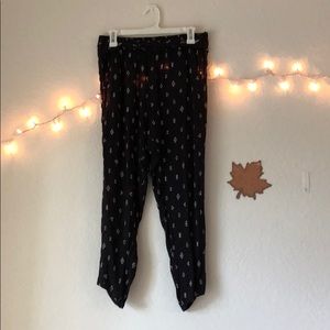 Black billabong cropped beach pants